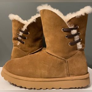 Ugg Constantine Leather Ribbon Boot Chestnut size 10
